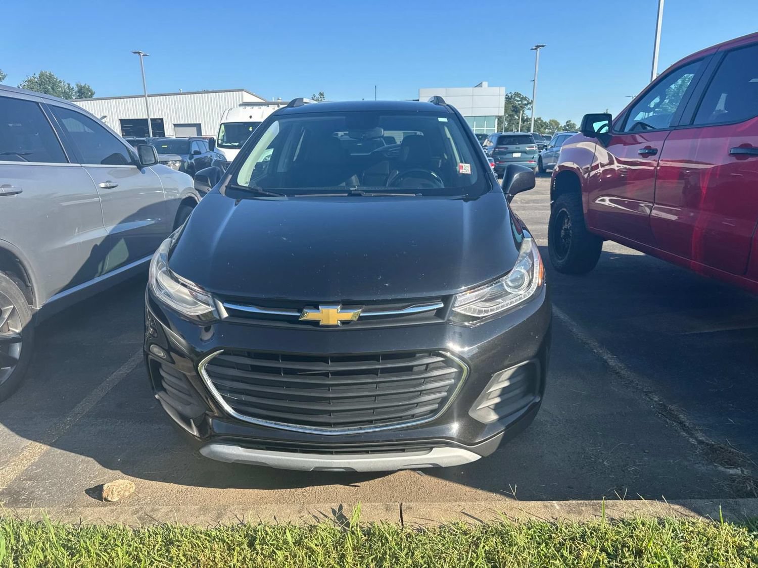 Used 2020 Chevrolet Trax LT w/ LT Convenience Package FWD image 7