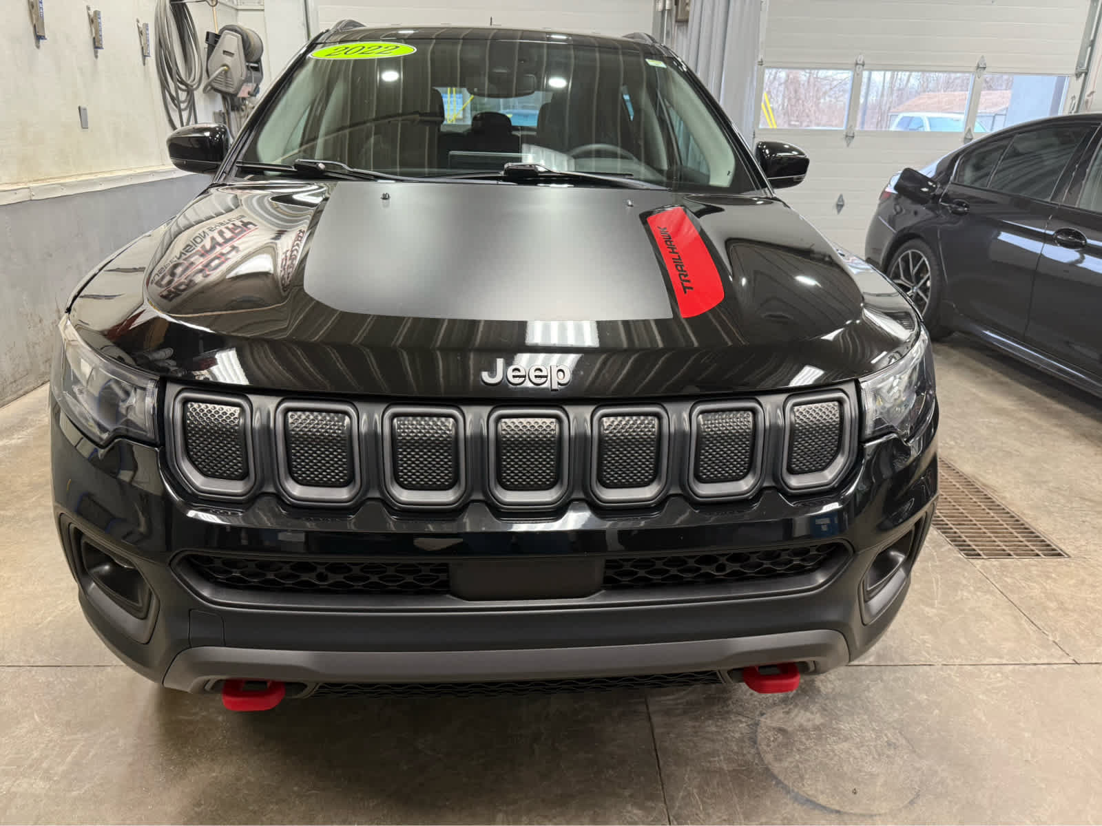 Used 2022 Jeep Compass Trailhawk AWD/4WD image 3