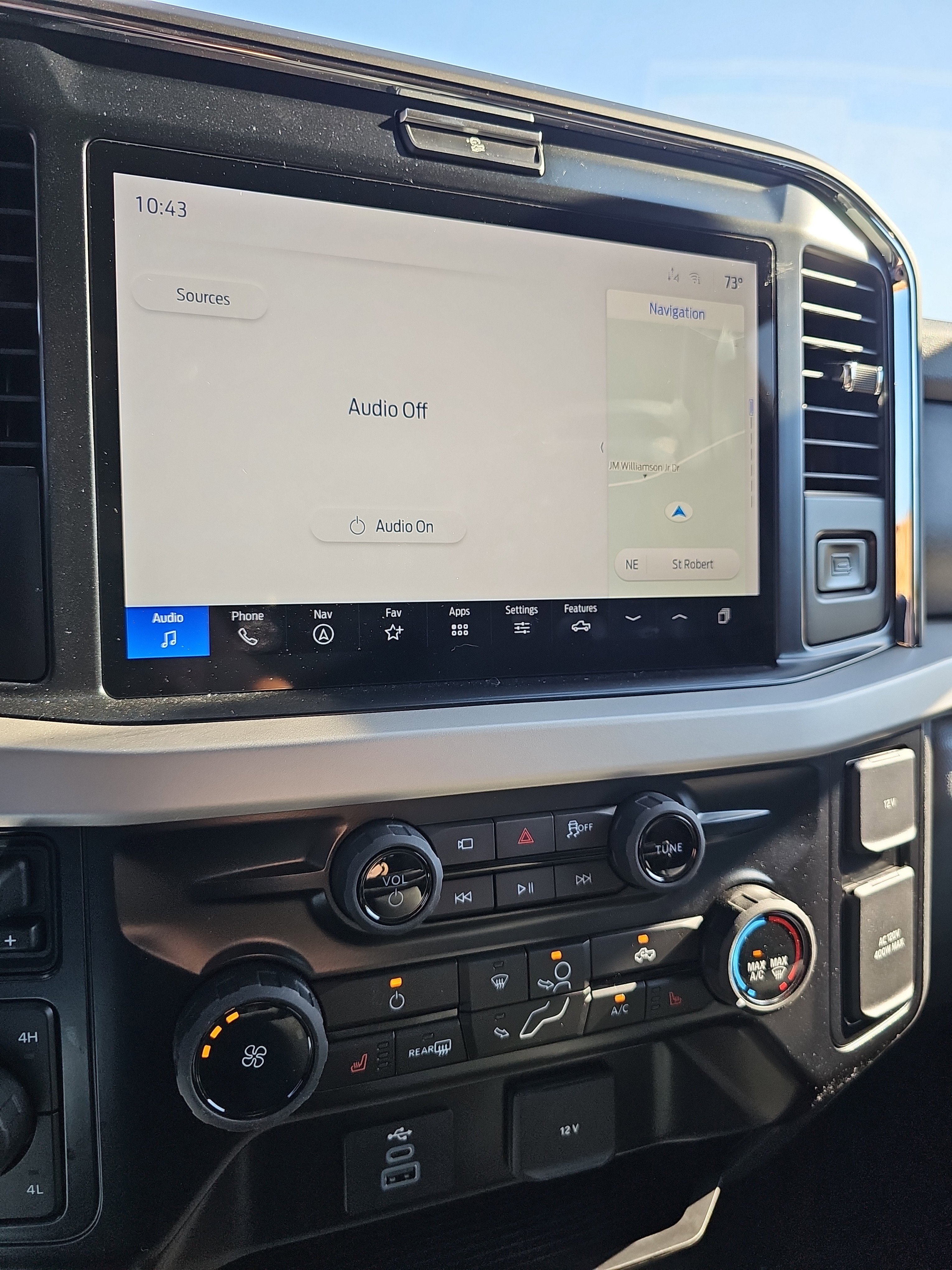 New 2026 Ford F350 XLT w/ XLT Premium Package image 29