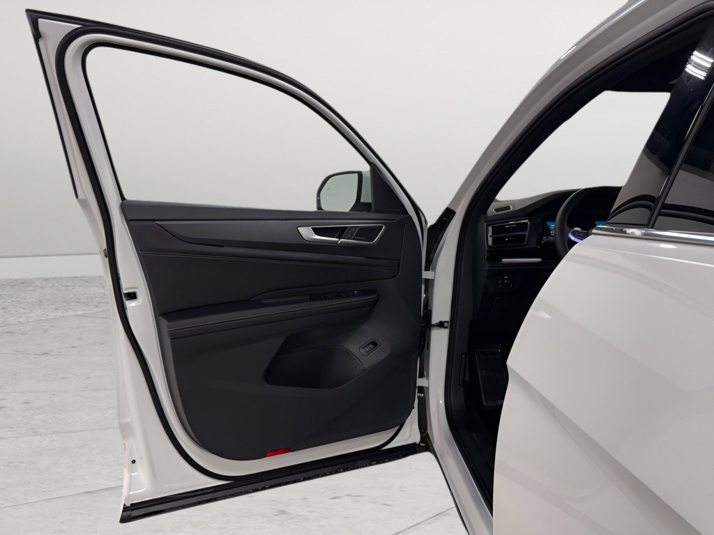 New 2026 Volkswagen Atlas Cross Sport SEL Premium R-Line image 19