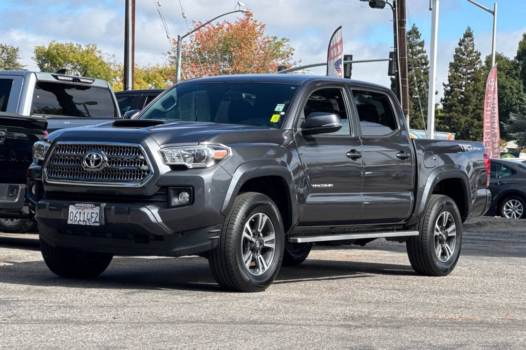 Certified 2017 Toyota Tacoma TRD Sport w/ Tow Package RWD image 7