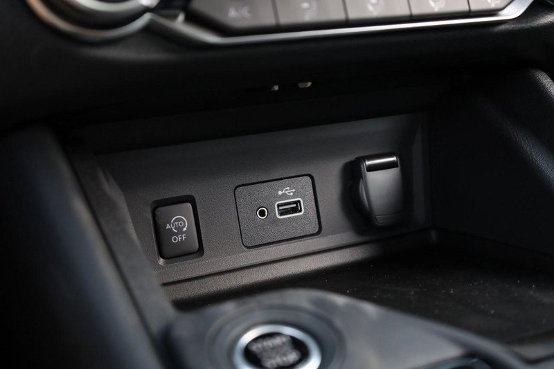 New 2025 Nissan Sentra S image 15