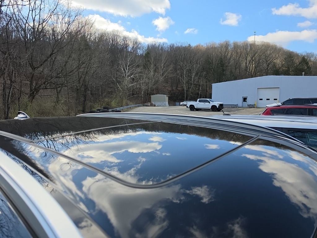 Used 2022 BMW X5 xDrive40i w/ Premium Package image 13