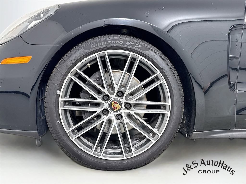 Used 2023 Porsche Panamera 4 image 38