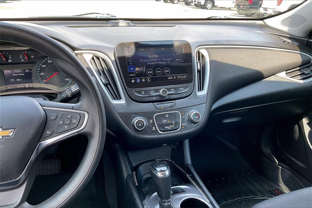 Used 2020 Chevrolet Malibu LS image 9