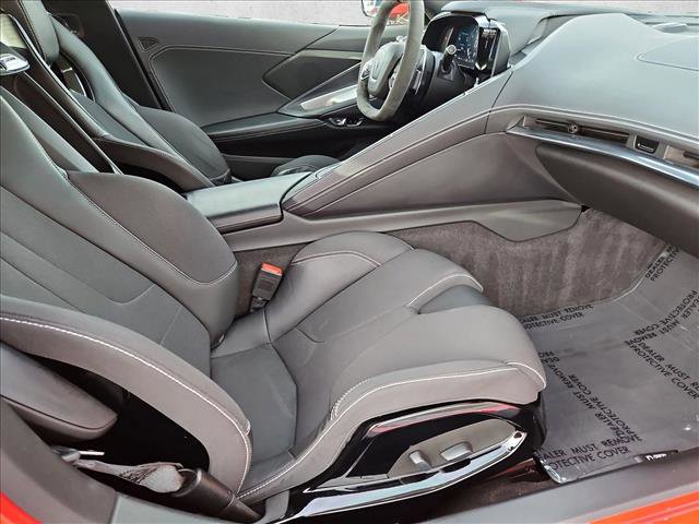 Used 2020 Chevrolet Corvette Stingray Coupe w/ Z51 Performance Package image 16