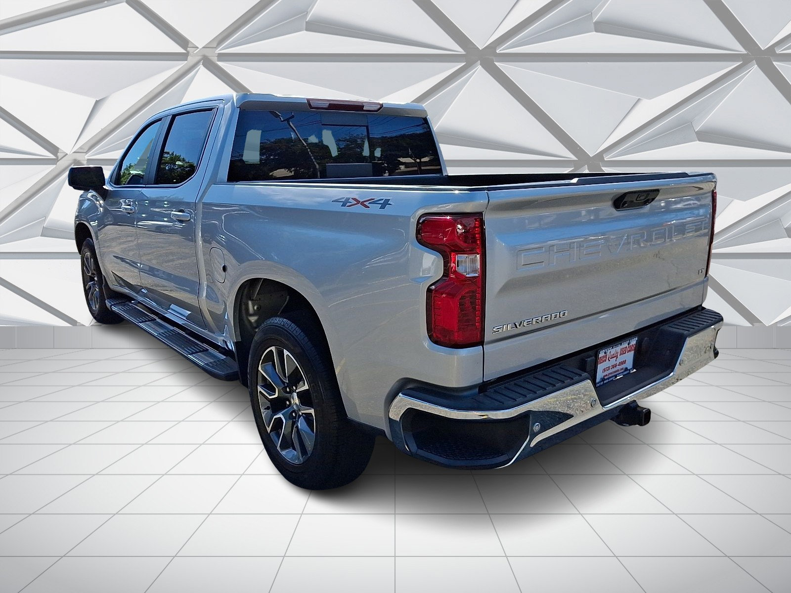 Used 2022 Chevrolet Silverado 1500 LT w/ Safety Package AWD/4WD image 7