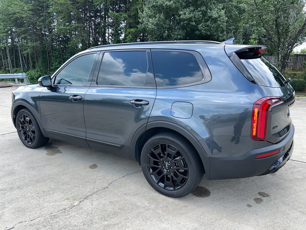 Used 2022 Kia Telluride SX w/ SX Prestige Package AWD/4WD image 3