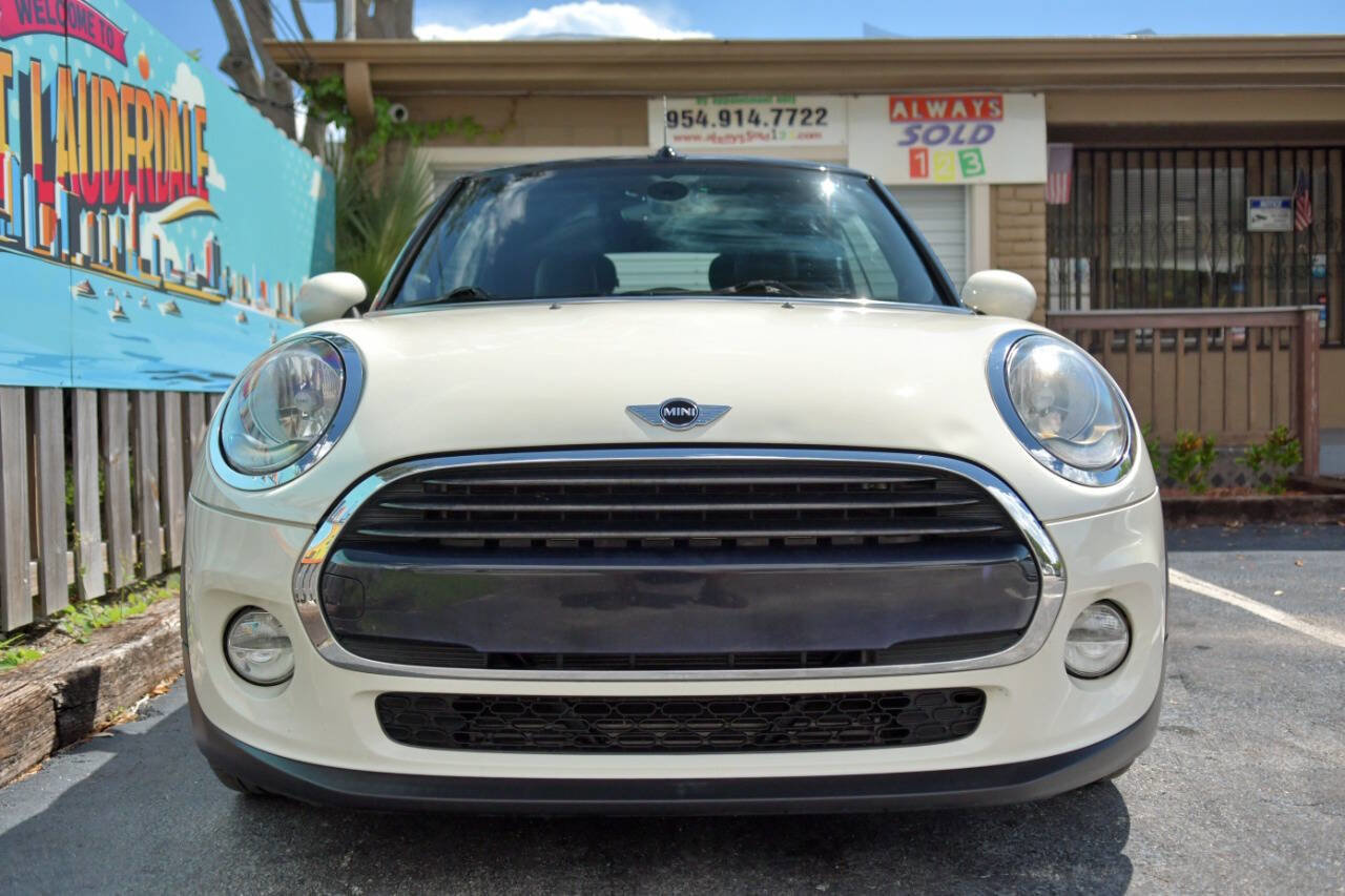 Used 2018 MINI Cooper Cooper 2dr Convertible image 6