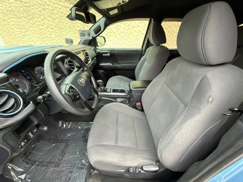 Used 2019 Toyota Tacoma TRD Sport AWD/4WD image 18