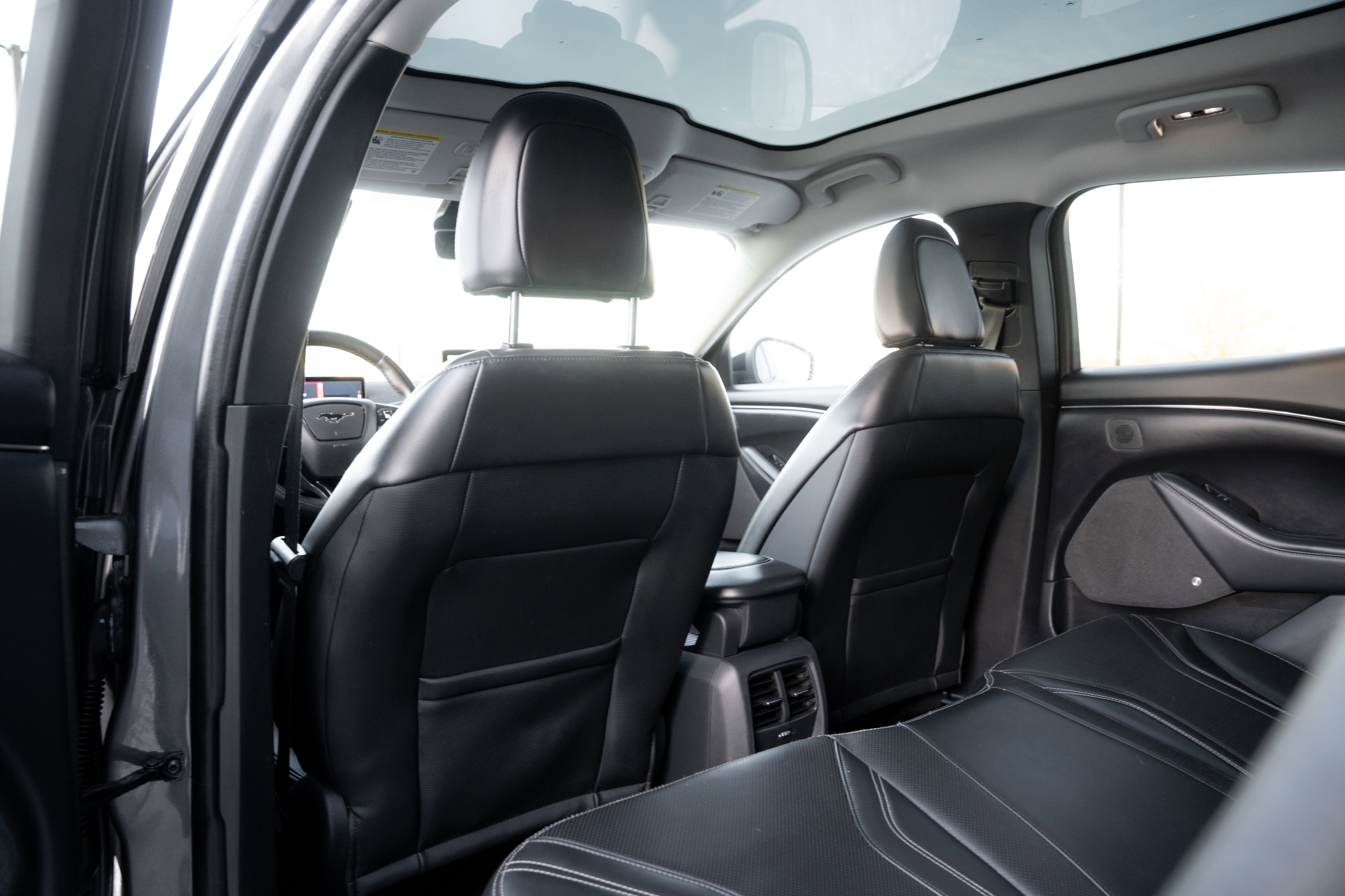 Used 2021 Ford Mustang Mach-E Premium image 24