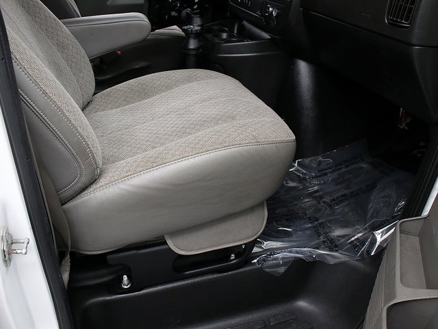 Used 2019 Chevrolet Express 3500 Work Van w/ Driver Convenience Package image 26
