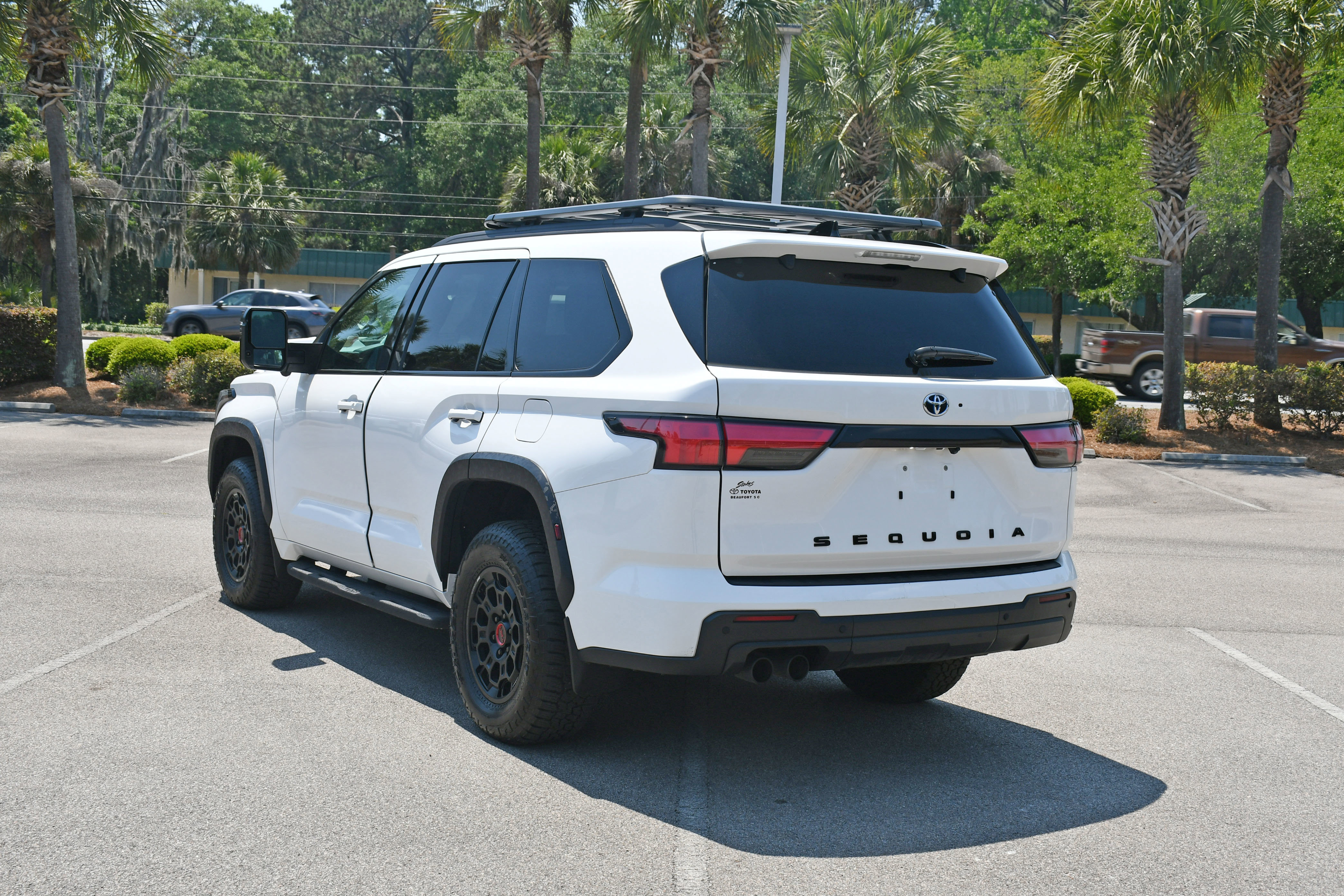 Used 2023 Toyota Sequoia TRD Pro AWD/4WD image 4