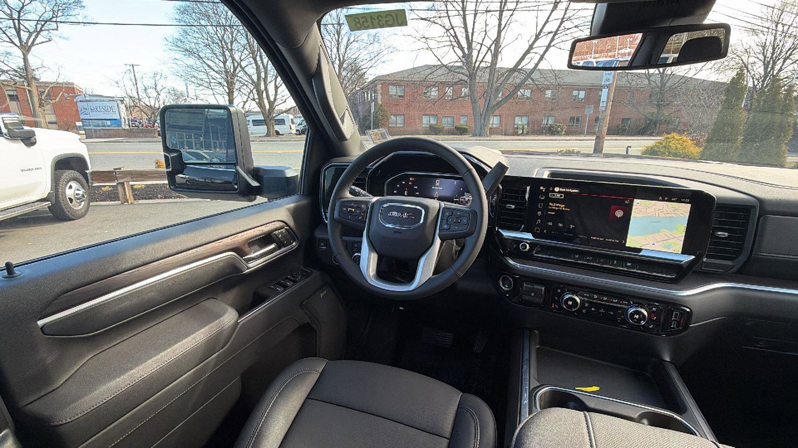 New 2026 GMC Sierra 2500 SLT w/ SLT Convenience Package image 33