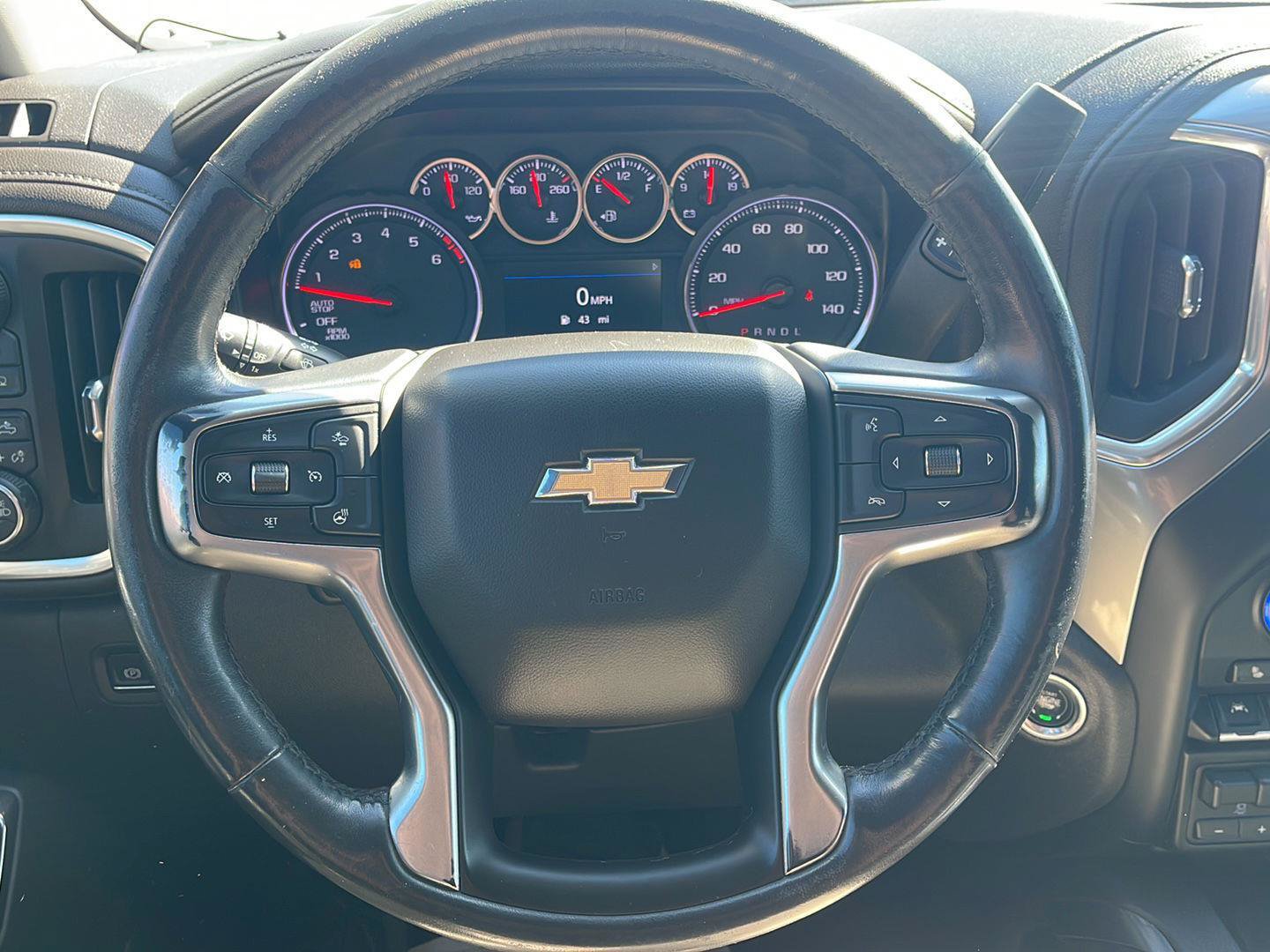 Used 2019 Chevrolet Silverado 1500 LTZ w/ LTZ Premium Package AWD/4WD image 51