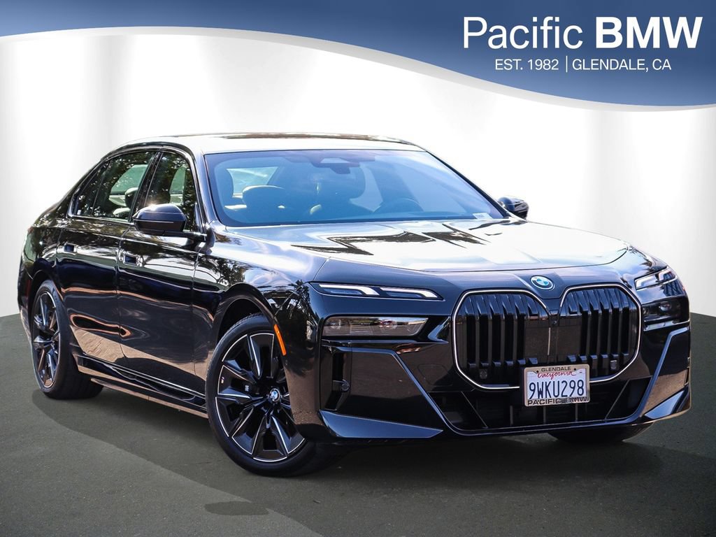 Used 2026 BMW 750e xDrive w/ Premium Package