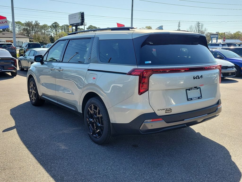 New 2026 Kia Carnival SX image 4