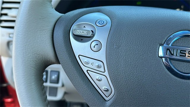 Used 2015 Nissan Leaf SV w/ LED & Quick Charge Package image 24