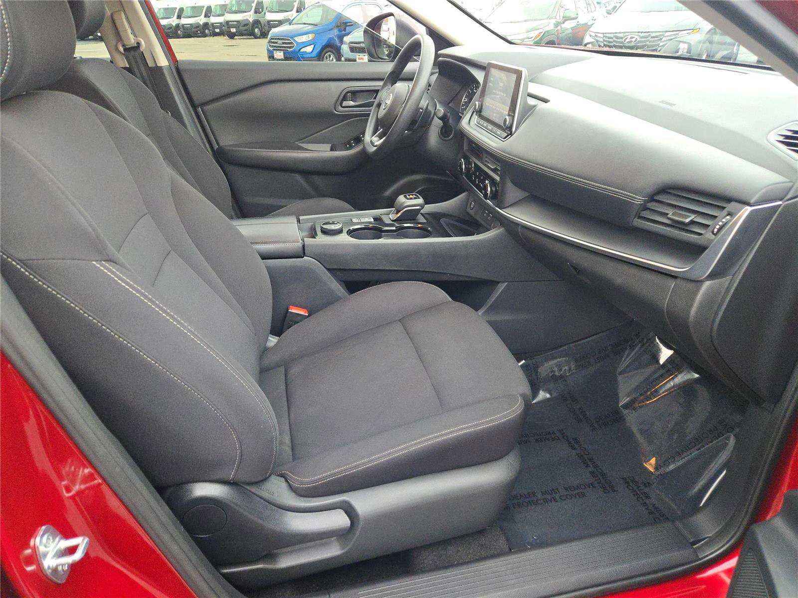 Used 2024 Nissan Rogue S image 7