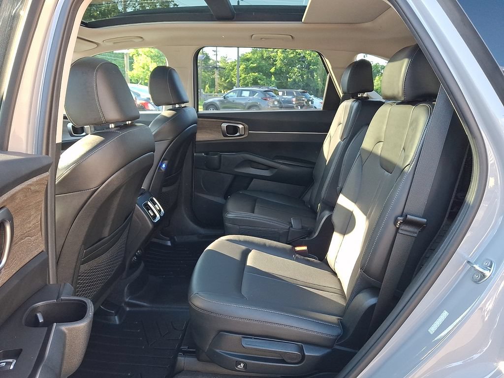 Used 2023 Kia Sorento X-Line EX AWD/4WD image 9