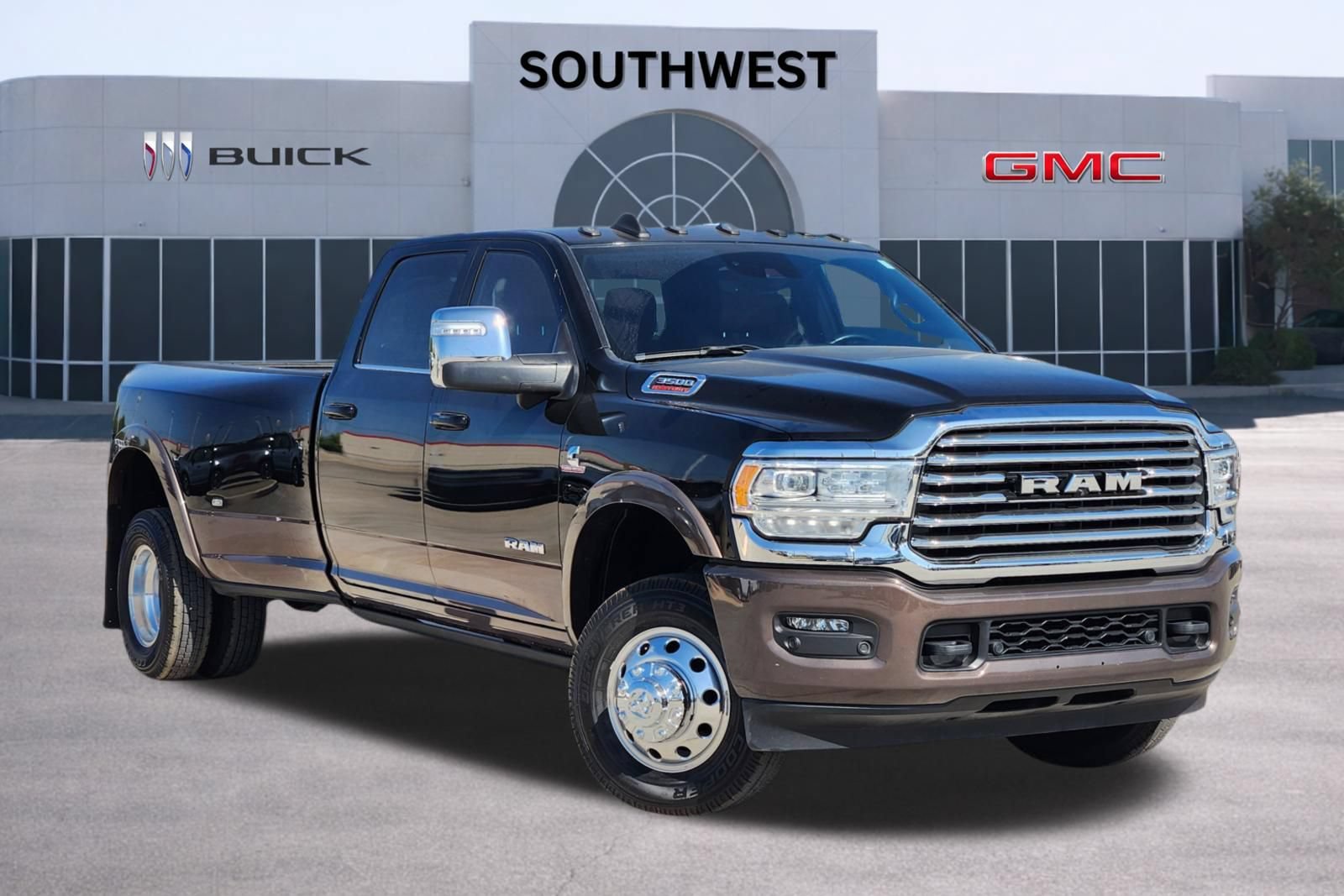 Used 2024 RAM 3500 Limited w/ Safety Group AWD/4WD 360° Tour