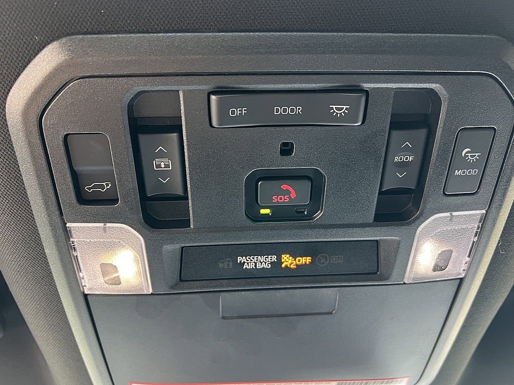 Used 2024 Toyota Sequoia Platinum image 21