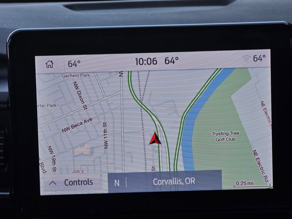 Used 2023 Ford Explorer XLT w/ Equipment Group 202A image 13