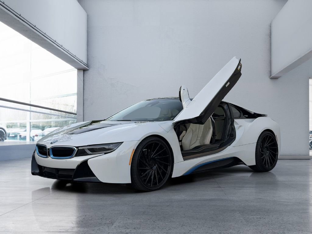 Used 2019 BMW i8 image 4