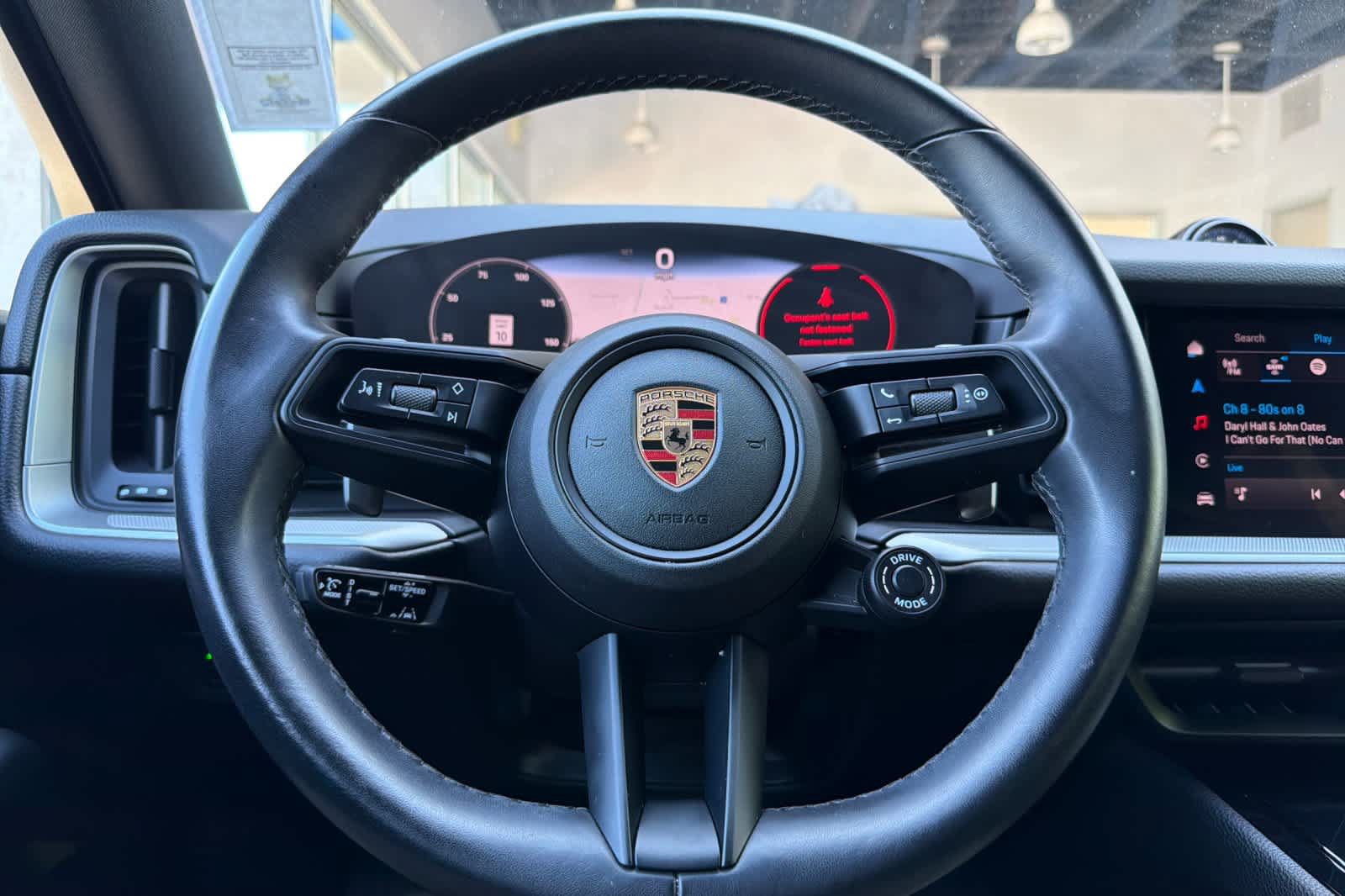 Used 2024 Porsche Cayenne Coupe AWD/4WD image 26