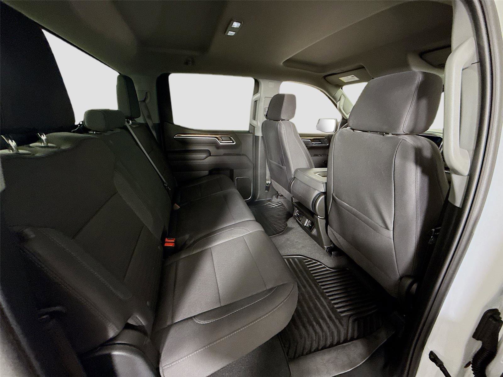 Used 2025 Chevrolet Silverado 1500 LT image 19