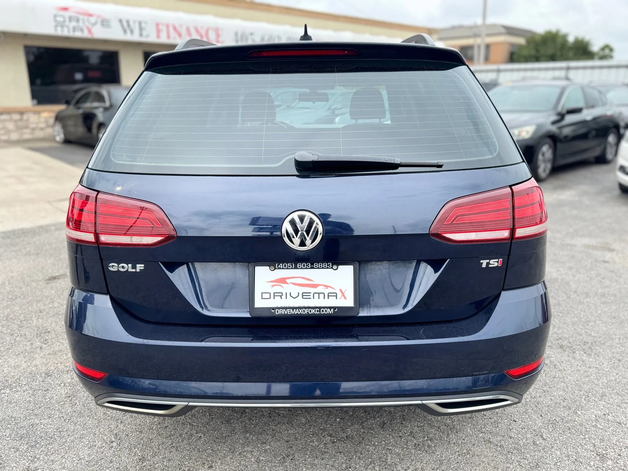 Used 2018 Volkswagen Golf S FWD image 4