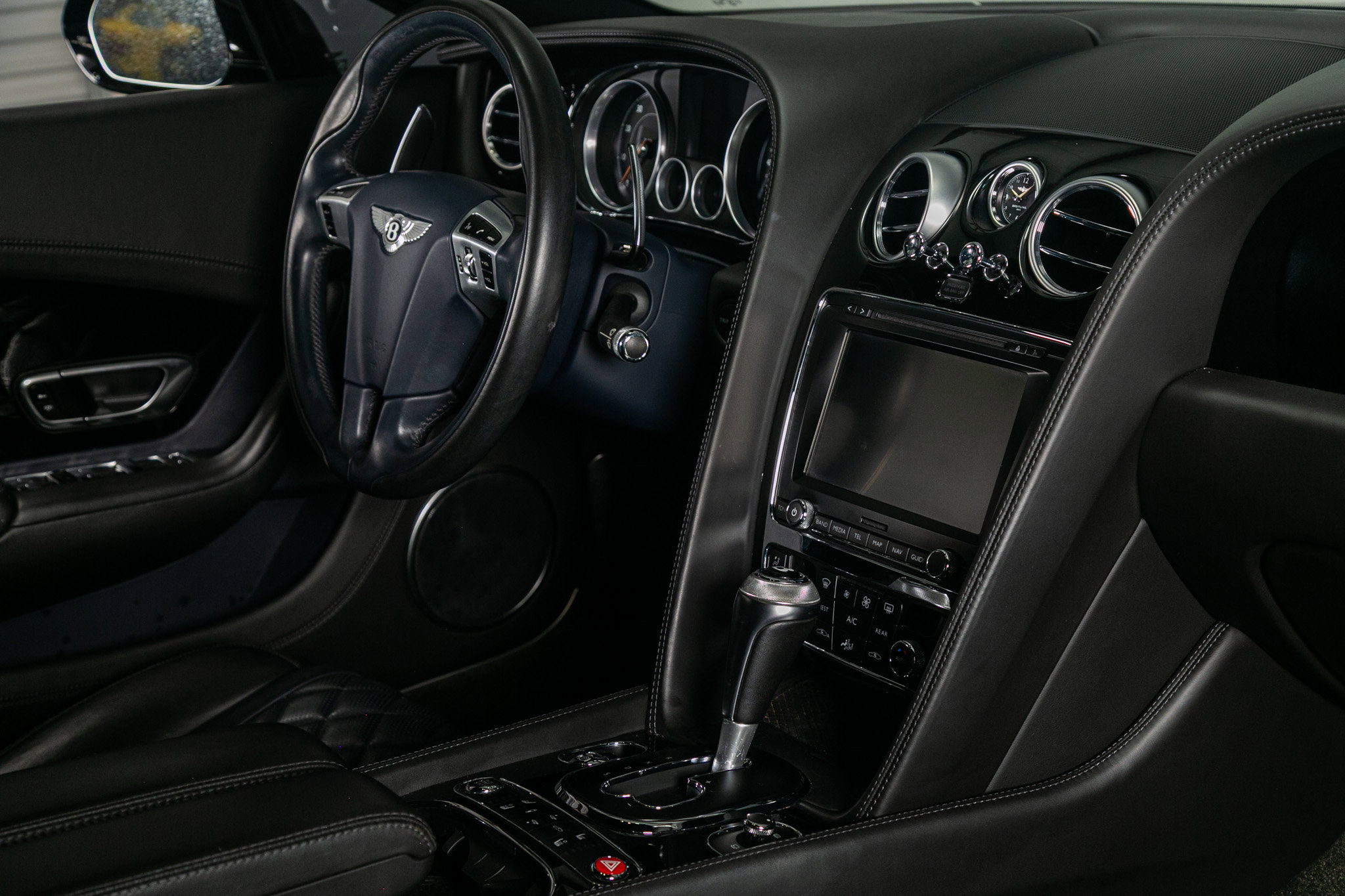 Used 2016 Bentley Continental GT V8 S image 31