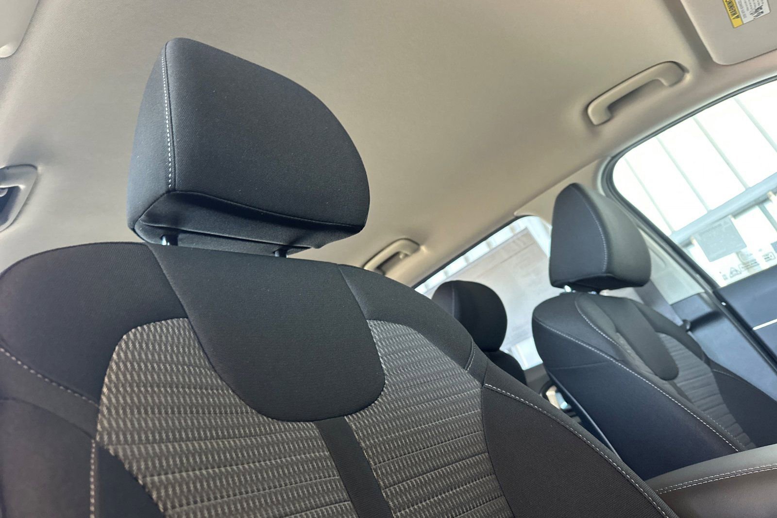New 2026 Kia Sorento LX FWD image 17