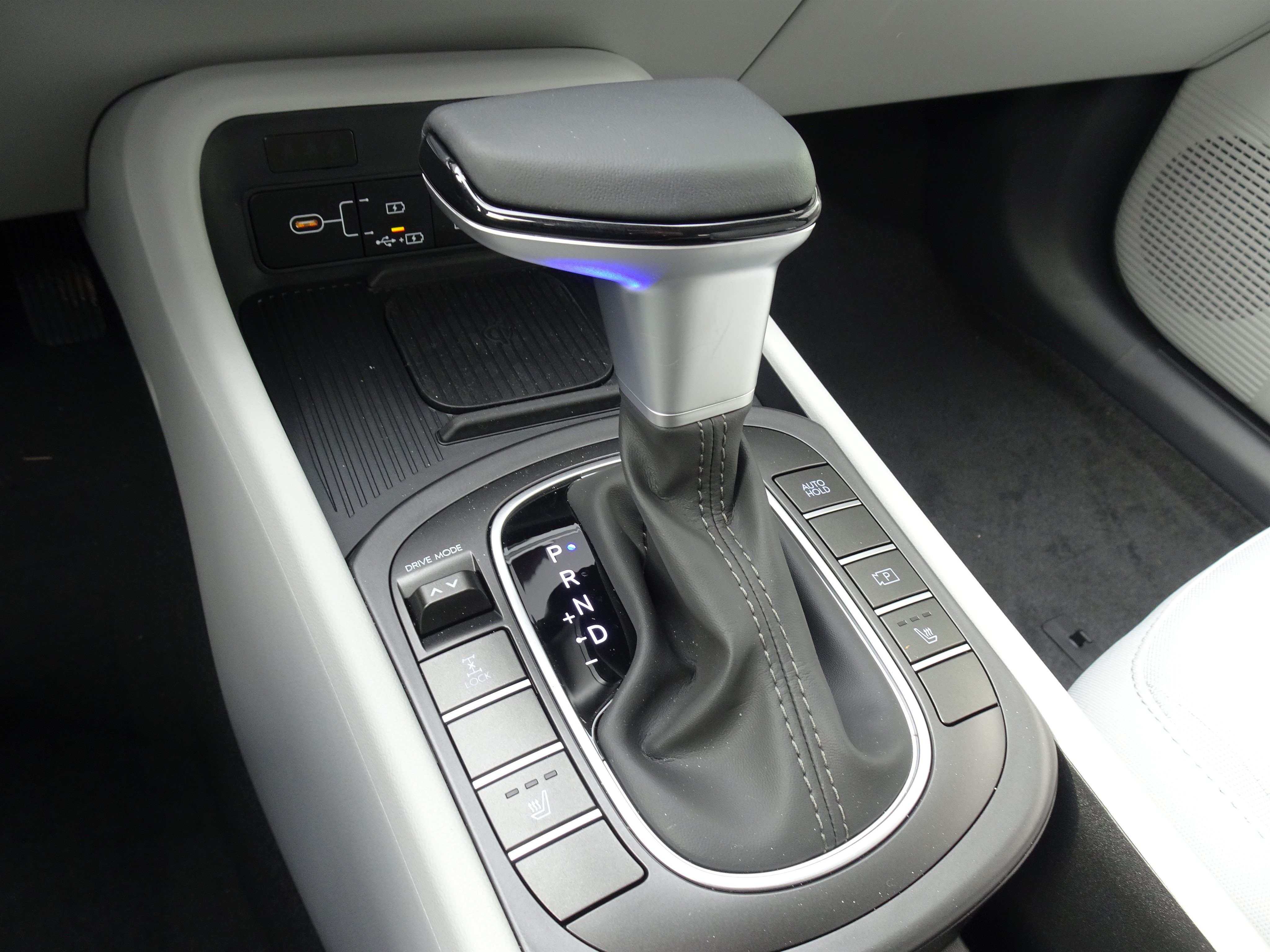 New 2026 Hyundai Kona SEL Sport AWD/4WD image 14