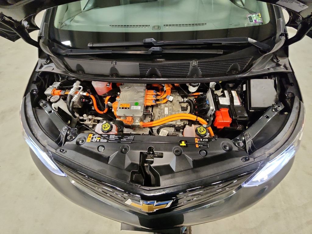 Used 2020 Chevrolet Bolt LT FWD image 27