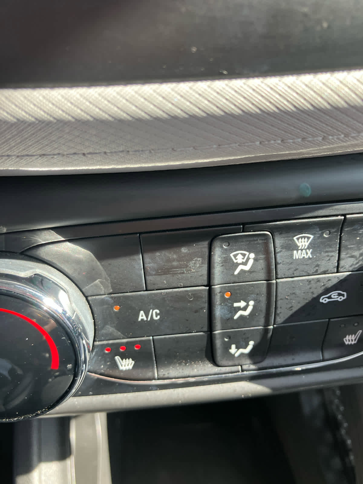 Used 2021 Chevrolet TrailBlazer LT w/ Driver Confidence Package image 14