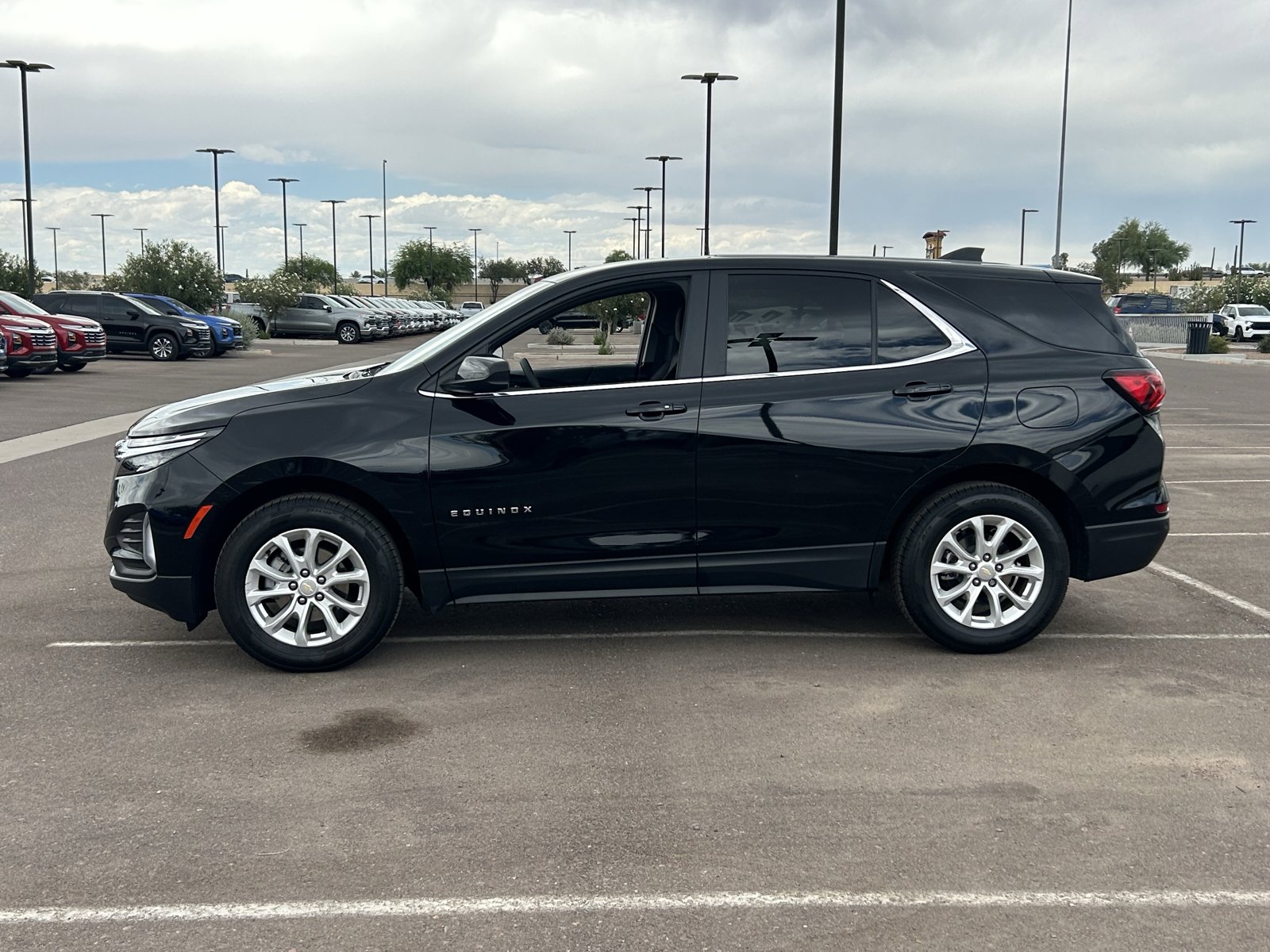 Certified 2024 Chevrolet Equinox LT FWD image 2