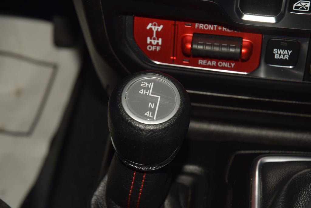 Used 2019 Jeep Wrangler Unlimited Rubicon AWD/4WD image 40
