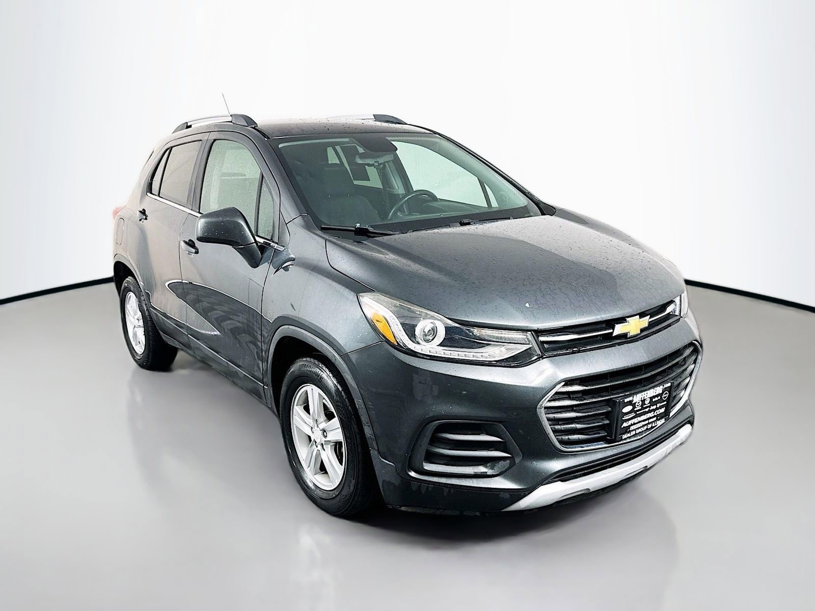 Used 2017 Chevrolet Trax LT FWD image 1