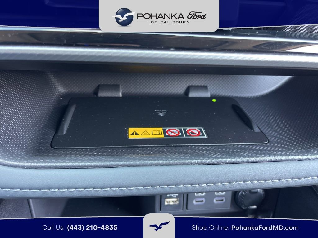 Used 2025 Toyota Highlander Platinum image 15