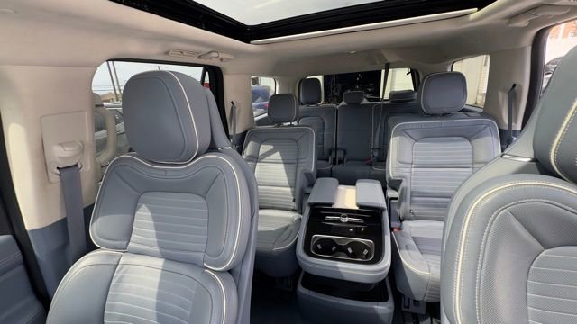 Used 2019 Lincoln Navigator Black Label AWD/4WD image 20