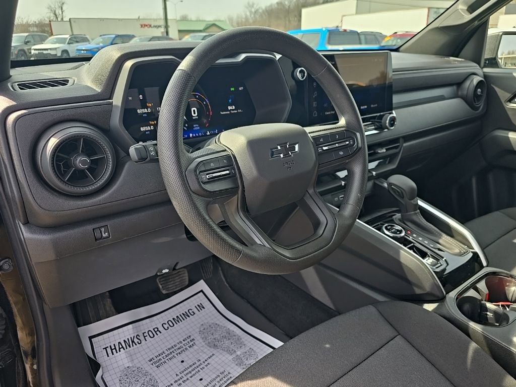 Used 2024 Chevrolet Colorado Trail Boss image 16