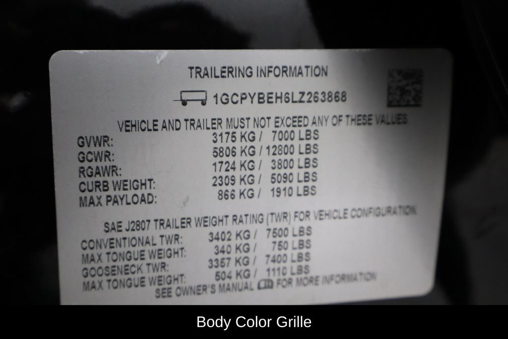 Used 2020 Chevrolet Silverado 1500 Custom w/ Custom Value Package AWD/4WD image 32