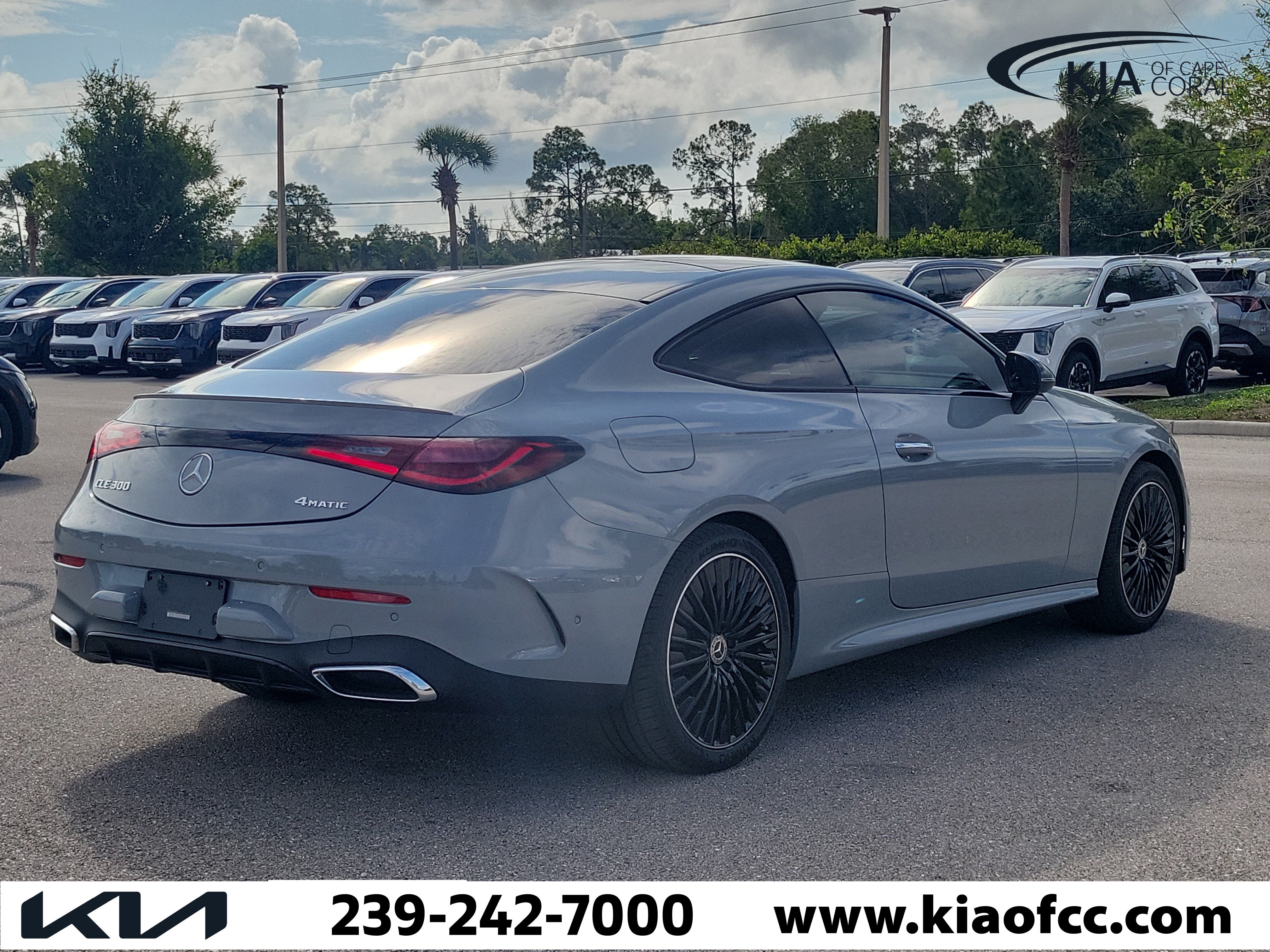 Used 2024 Mercedes-Benz CLE 300 4MATIC Coupe image 6