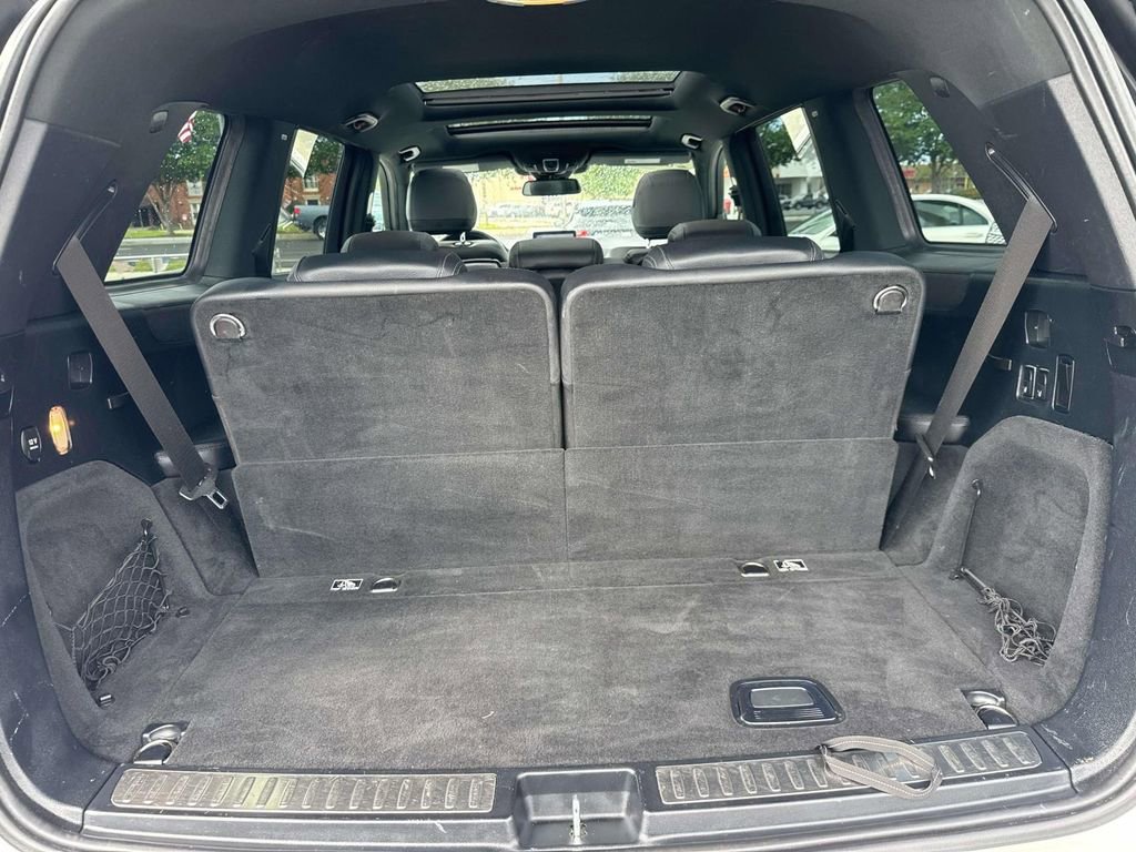 Used 2019 Mercedes-Benz GLS 450 4MATIC image 10