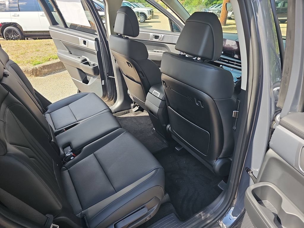 New 2026 Hyundai Santa Fe SEL w/ Tow & Go Package FWD image 11