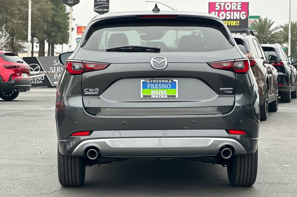 New 2025 MAZDA CX-5 Signature image 6