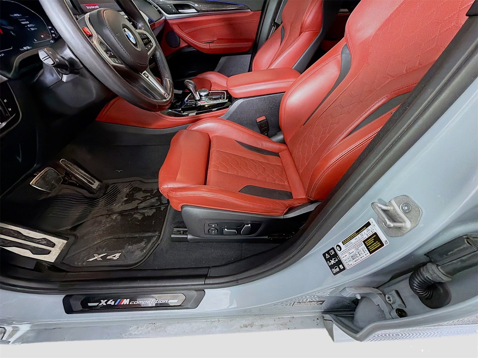 Used 2024 BMW X4 M w/ Competition Package image 23