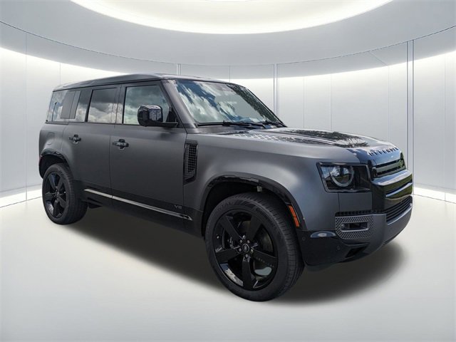 New 2025 Land Rover Defender 110 V8 image 3