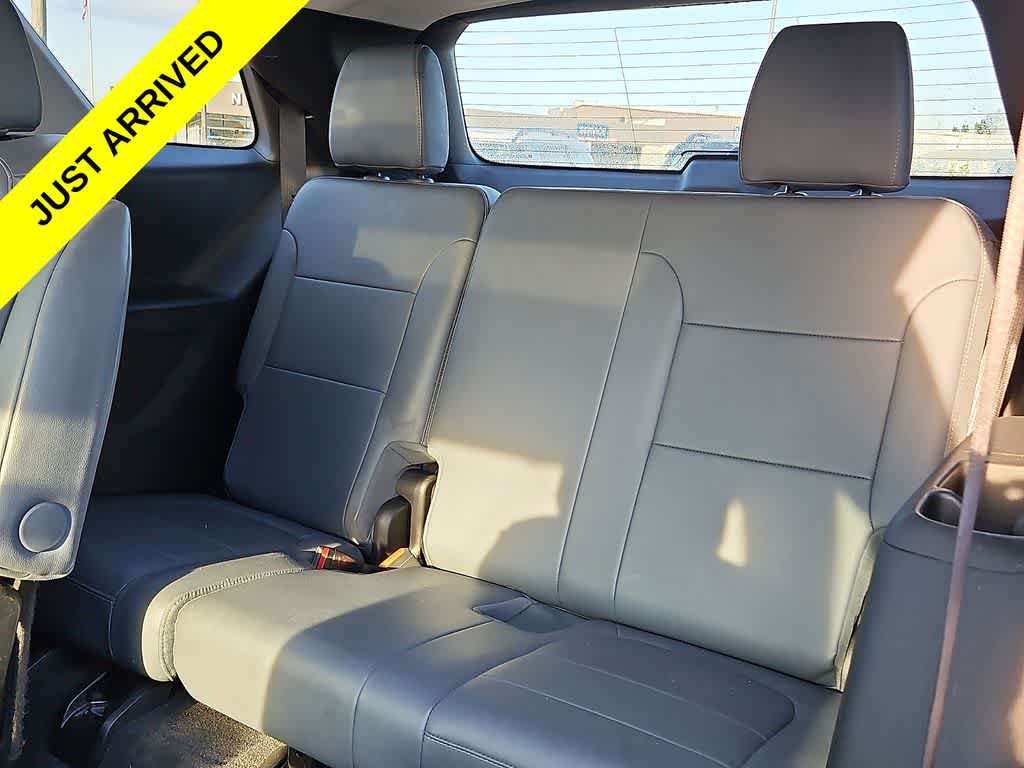 Used 2021 Chevrolet Traverse Premier FWD image 10